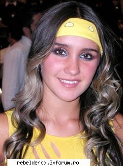 interviuri cu dulce - Como te ha estado llendo en la telenovela? Dulce - DuLcE MaRiA...*