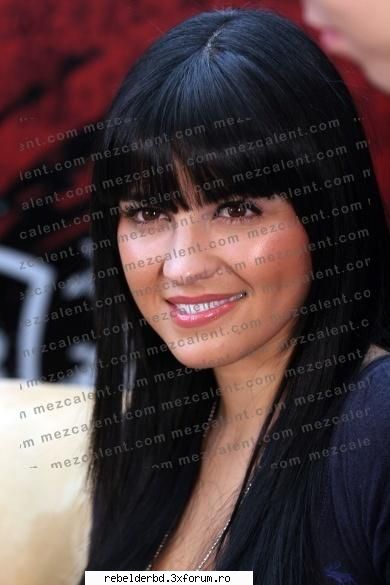 poze - bay ahani the proasta girl aia pe toti ii critica - mayte