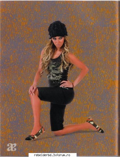 poze cool cu Anahi!!! - aceste poze au iesit super o sa pun cateva - AnAhI...*