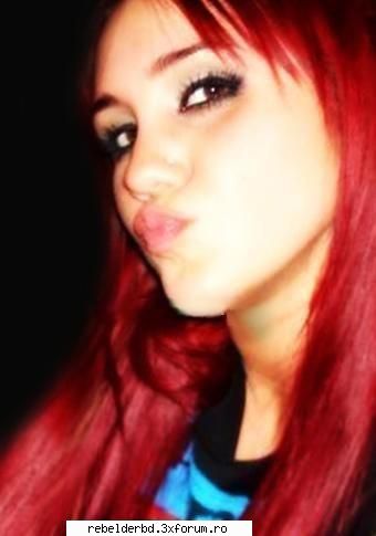 poze cool cu Anahi!!! - un pupic pt toate fanele dulce - AnAhI...*