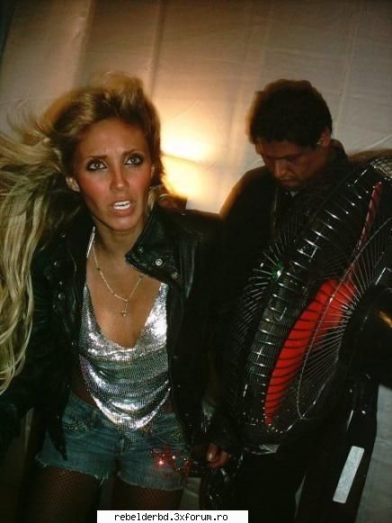 poze cool cu Anahi!!! - Fan_Anahy - AnAhI...*